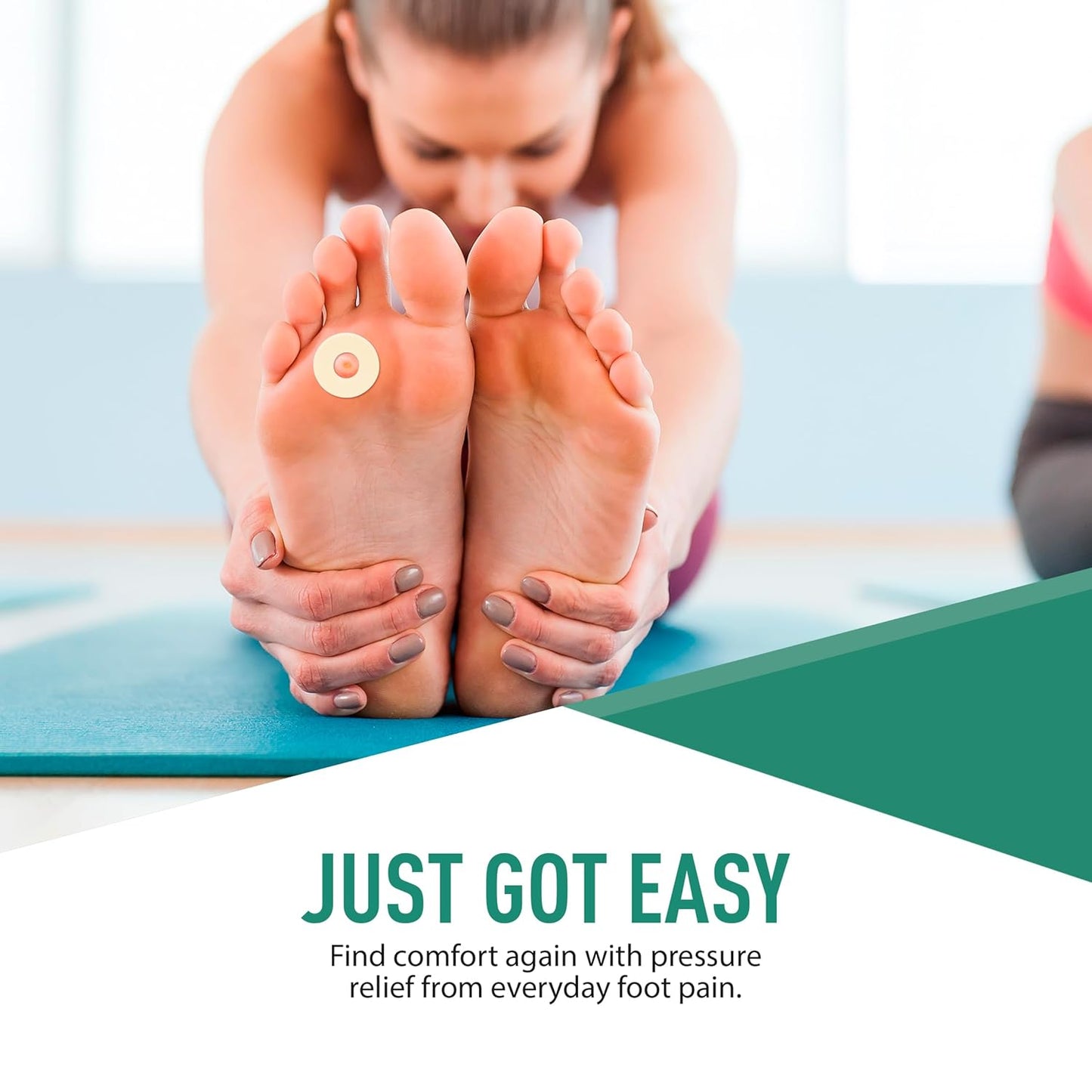 Callus Cushions Pads, 60-Count, Prevents Calluses, Corns, blisters and mosquito bites on feet from pressure and friction, Round Soft Foam, Beige Skin color (Regular For Foot)