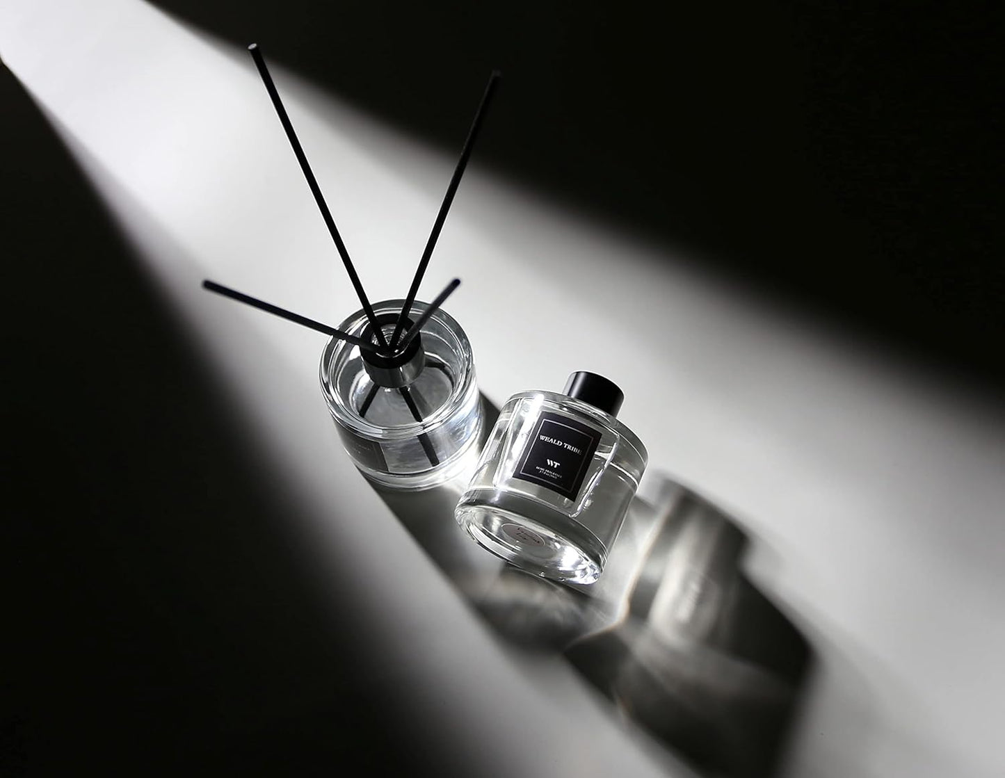 WEALD TRIBE Real Flower Reed Diffuser Set of 3 for Bathroom Air Fresheners, Oil Defusers | Fresh Linen/Ocean/Eucalyptus & Mint Scent(1.7 fl oz Each Pack) Home Fragrance with 12 Stick | Shelf Decor