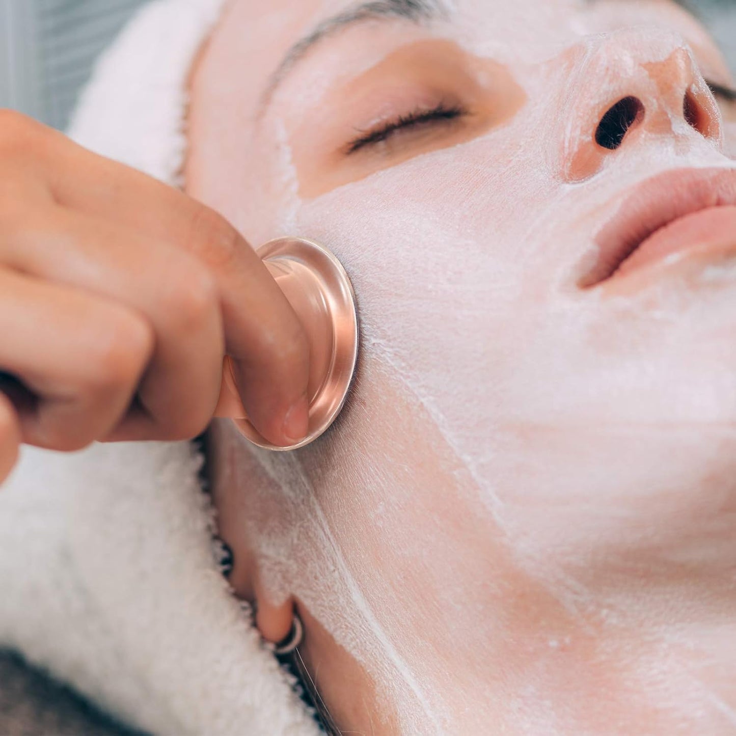 Nuanchu Facial Cupping Cup Black Glass Face Cup Silicone Cupping Massage Vacuum Suction Mug for Body Face Leg Arm Back Shoulder Muscle and Joint Pain(1.5 Inch Diameter)