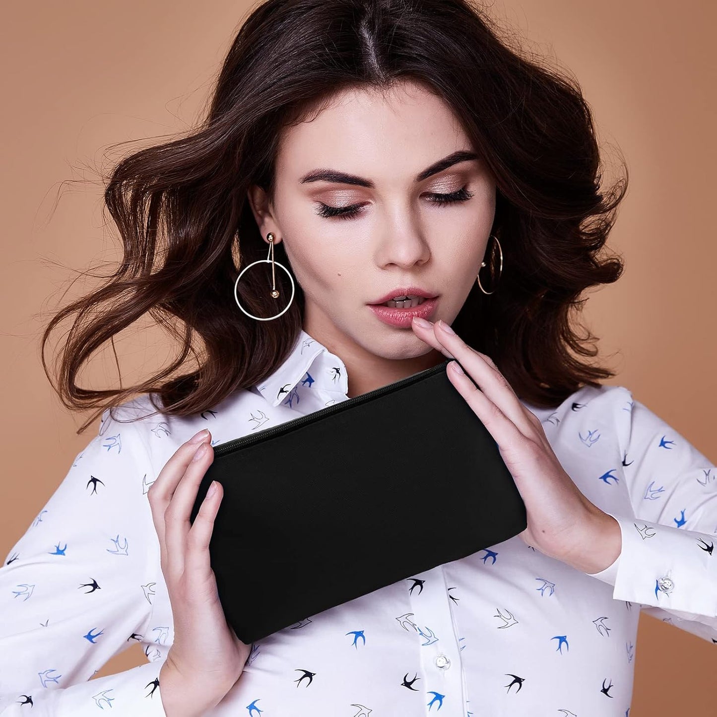 Saintrygo 30 Pcs Makeup Bag Travel Canvas Cosmetic Bag Bulk Multipurpose Small Makeup Pouch for Purse Portable Blank Zipper Toiletry Organizer DIY for Women Assorted Color(Classic,9.8 x 5 x 2 Inch)