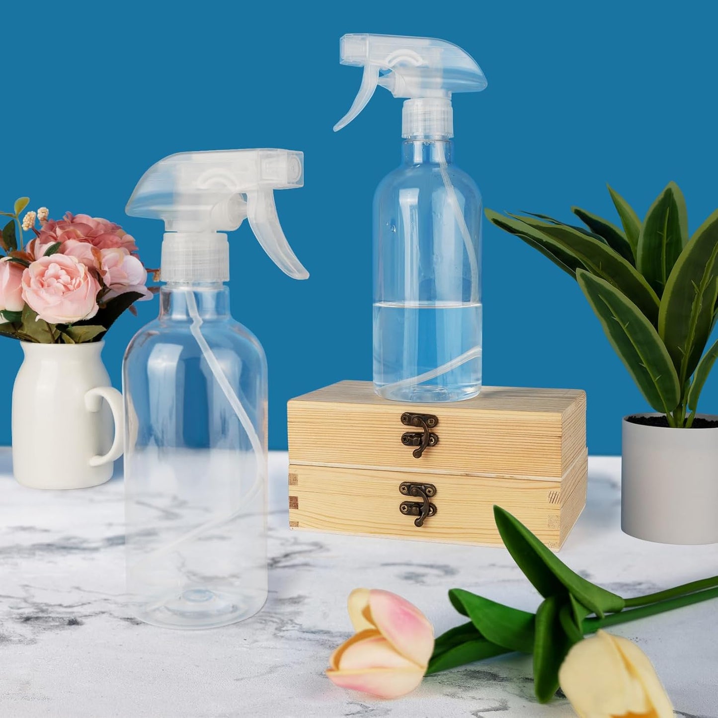 DIYSELF 2 Pack Spray Bottles for Cleaning 16 oz/500 ml Water Empty Spray Bottle Heavy Duty Plastic Clear Squirt Mist Spray Bottles for Hair Plants Pets Alcohol Lab Sprayer Bottle