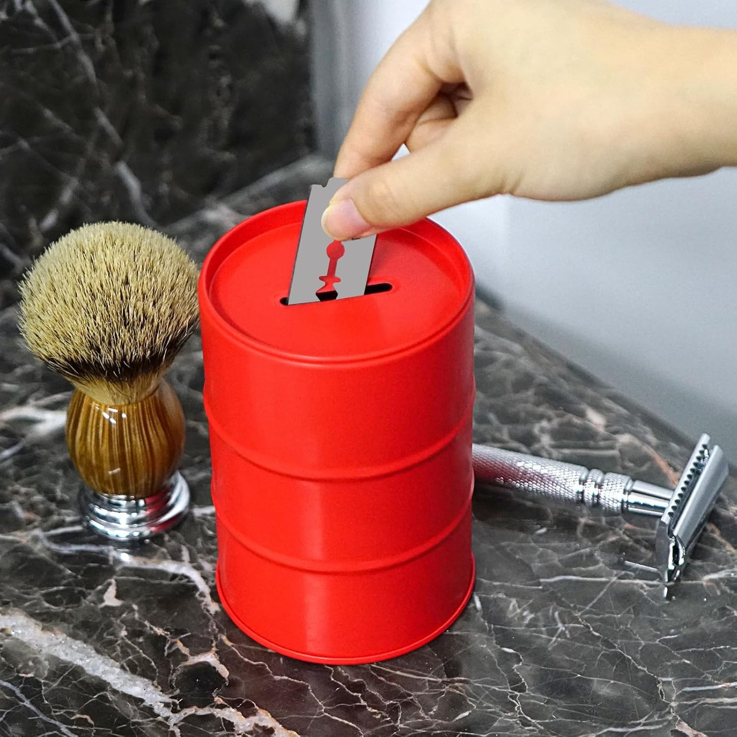 Linkidea Safety Razor Blade Disposal Container Box, Metal Razor Disposal Case Safe Bank for Storing Used Wasted Blades (Red)
