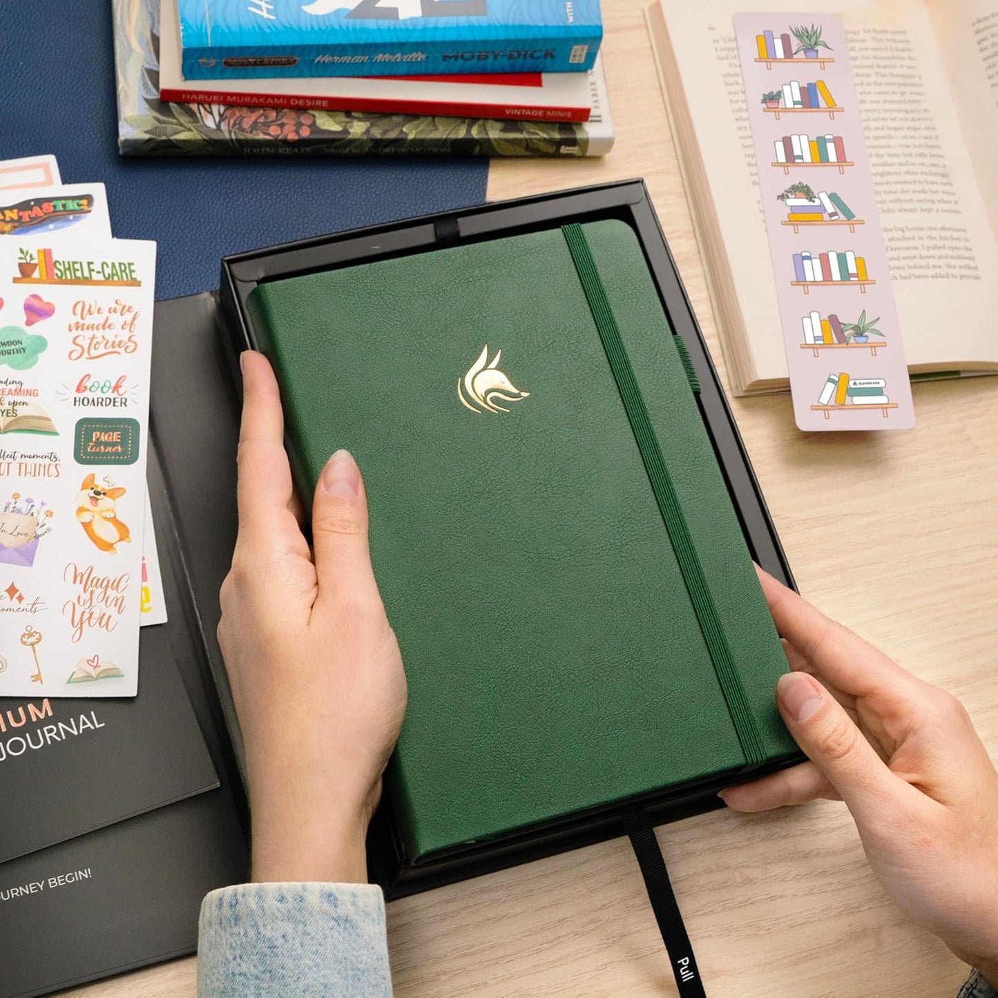 Clever Fox Reading Journal Premium – Review Log Notebook with Reading Tracker – Gifts & Accessories for Book Lovers, Adults & Kids (Forest Green)