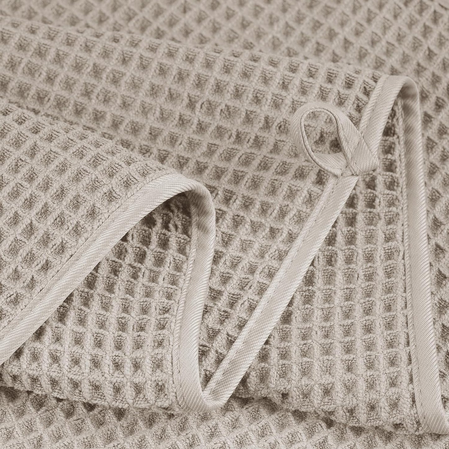 POLYTE Microfiber Oversize Quick Dry Lint Free Bath Towel, 60 x 30 in, 4 Pack (Waffle Weave)