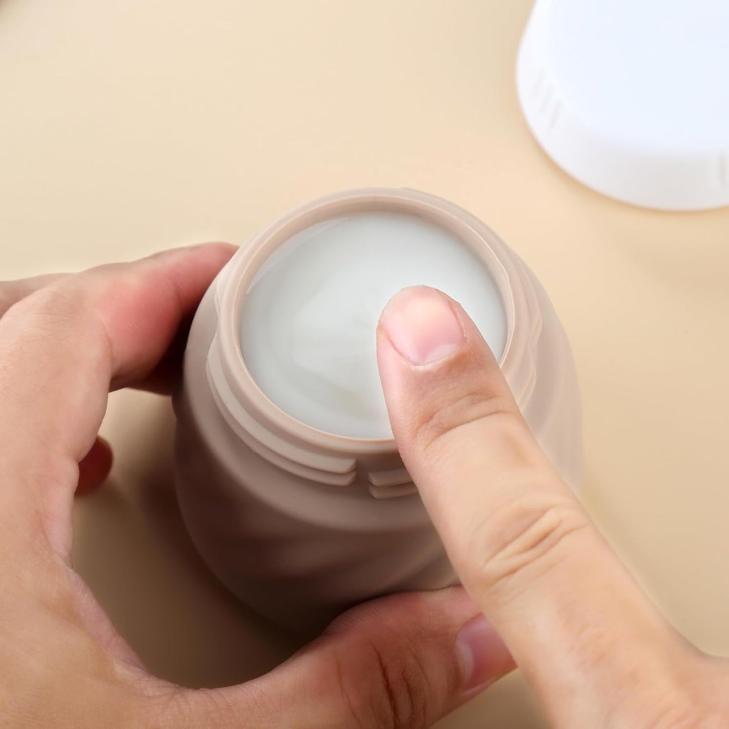 Gemice Travel Containers for Toiletries, TSA Approved 3 oz Leak-proof Silicone Travel Jars for Cream, BPA-Free Travel Size Container with Lid for Cosmetic Shampoo Cream (4 Pack)