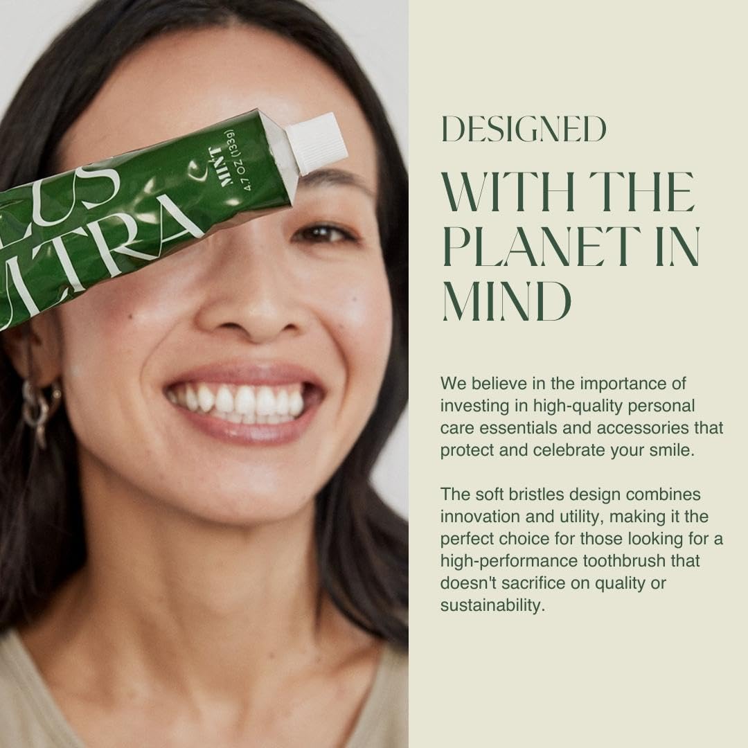 Plus Ultra Bamboo Travel Case for Adult Toothbrushes