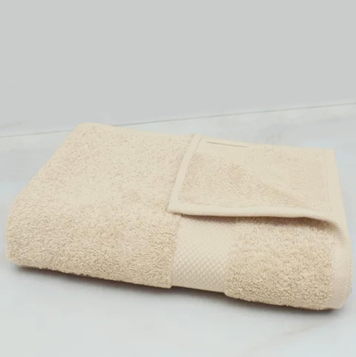 Delara 100% Organic Cotton Towels 650 GSM Plush Feather Touch Quick Dry Bath Sheet, Pack of 4 GOTS Certified, Oeko-Tex Green Certified, Organic Cotton Bath Sheet, 36"X70"