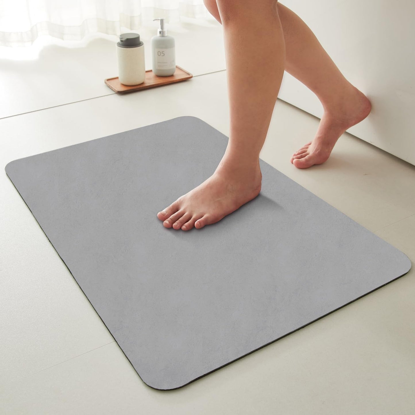 Bathroom Mat Quick Dry, Bathroom Rugs Non Slip Washable Thin Absorbent Bath Mat Fits Under Door Bathroom Floor Mat Perfect for Bath, Shower, or Sink 36"x48" Light Grey