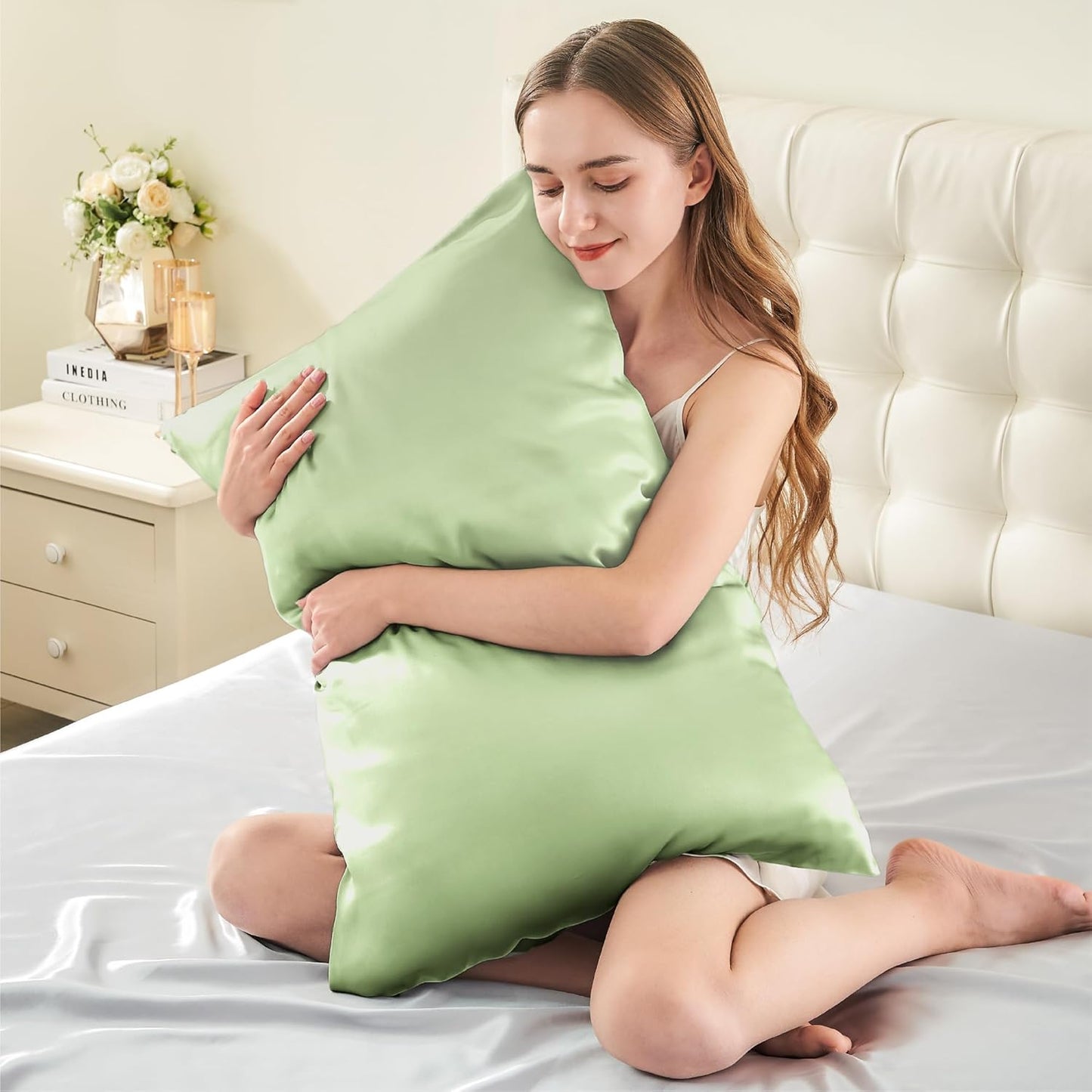 INFIIXSO Mulberry Silk Pillowcase for Hair and Skin, Silk Pillow Cases Queen Size with Hidden Zipper 20"x30", Extraordinary Smooth and Soft Cooling Pillow Cases for Hot Sleepers(Sage Green, 1 Pack)