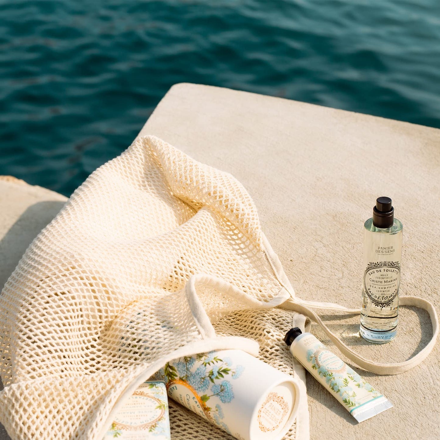 Panier des Sens - Hand Cream for Dry Cracked Hands - Sea Samphire Hand Lotion with Shea Butter & Olive Oil - Vitamin E Skin Moisturizer with 97% Natural Ingredients - Made in France, 2.5 fl oz