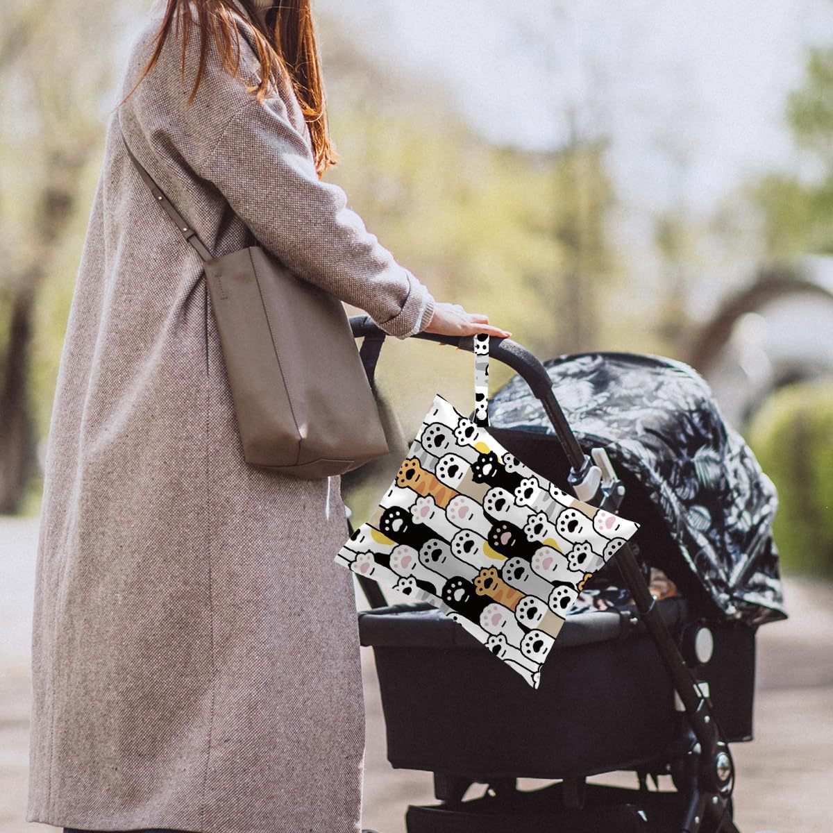 Claws Wet Bags 12x10 Inch, Cats claw Waterproof Reusable Wet Dry Bags, Washable Travel Laundry Bag for Swimsuit Pool Beach Diapers Dirty Yoga Gym Clothes, Cat Gifts for Women Friend Travelers