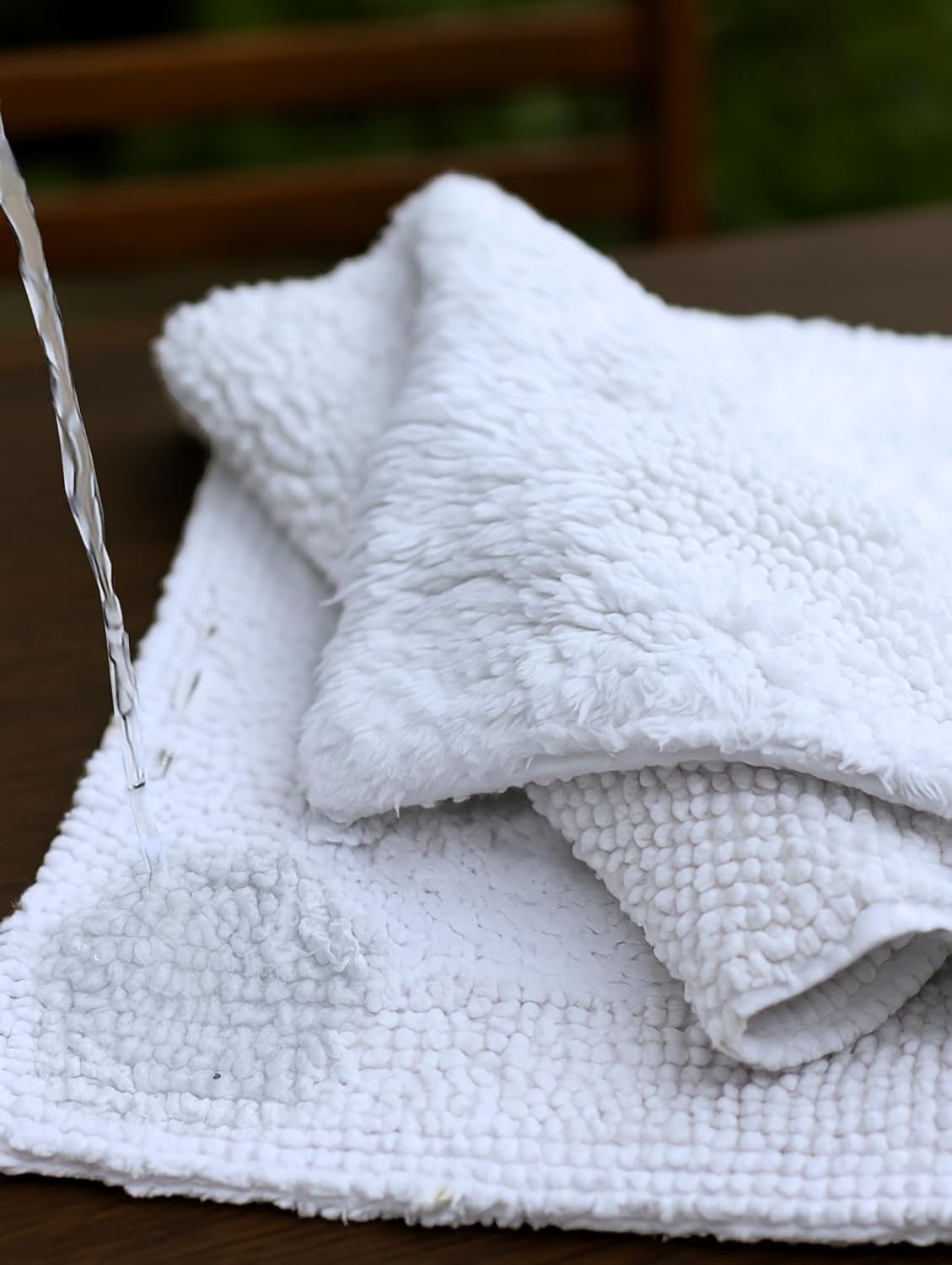 Cotton Bath Mat Rug for Bathroom - White, Reversible Bath Rugs Soft & Absorbent Quick Dry Mats, Washable Plush Hotel Quality Tufted Floor Step Out Mat for Bath Tub, Shower, Toilet - 17x24 Inches