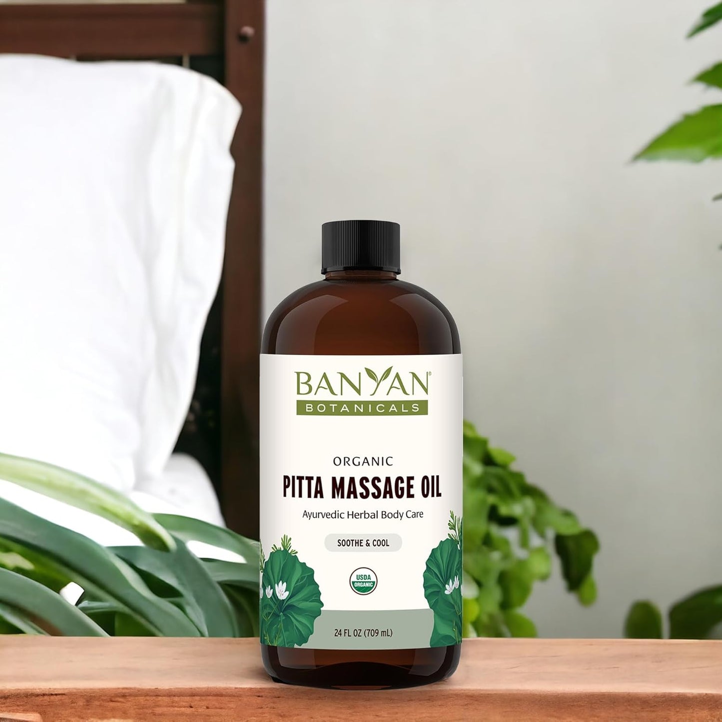 Banyan Botanicals Pitta Massage Oil – Organic Massage Oil Infused with Ayurvedic Herbs – with Gotu Kola and Guduchi (Tinospora cordifolia) – 24 oz. – Non-GMO Sustainably Sourced Abhyanga Massage Oil