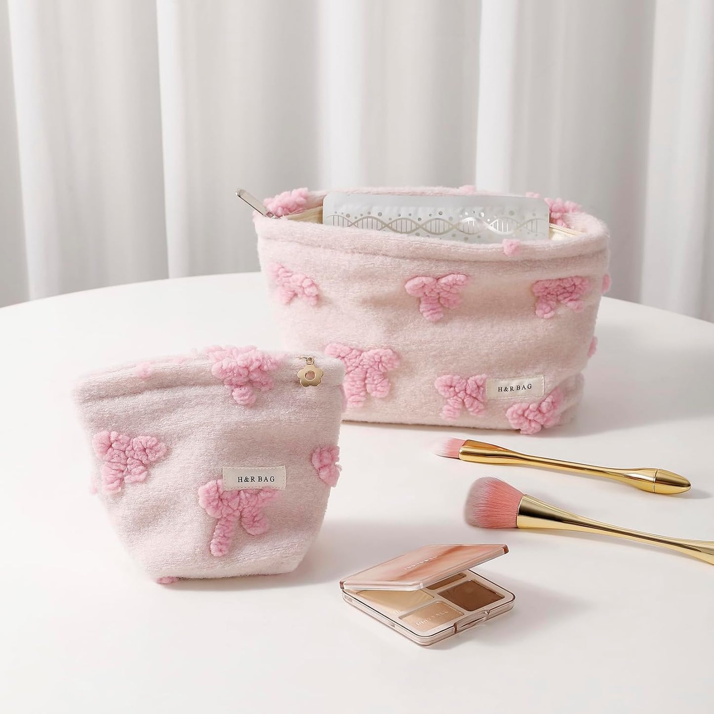 2 Pcs Makeup Bags, Large Cosmetic Bag Travel Toiletry Bag Organizer for Women, Plush Makeup Bag Small Cosmetic Pouch Purse with Zipper Gifts for Girls Teen