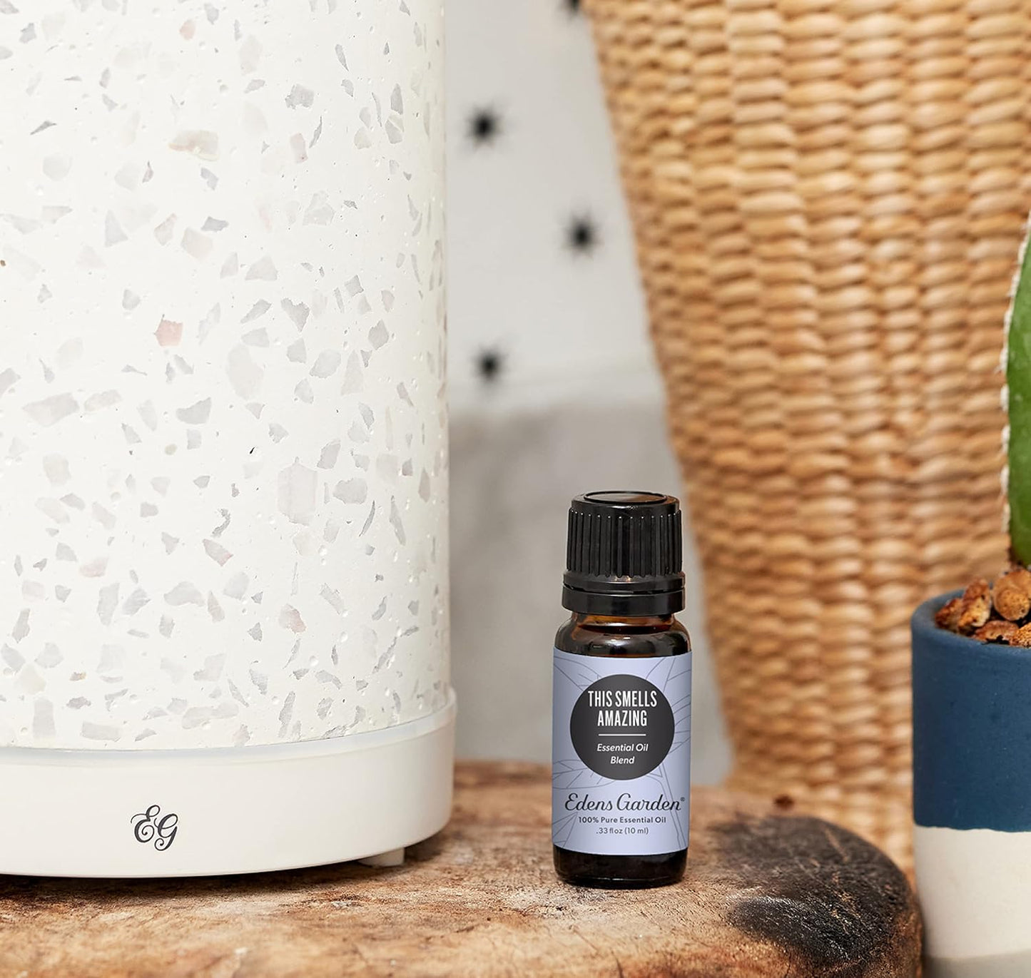 Edens Garden This Smells Amazing Essential Oil Blend- 100% Pure Premium Grade, Undiluted, Natural, Therapeutic, Aromatherapy, The Best for Skin, Candle, Humidifiers 118 ml (4 fl oz)