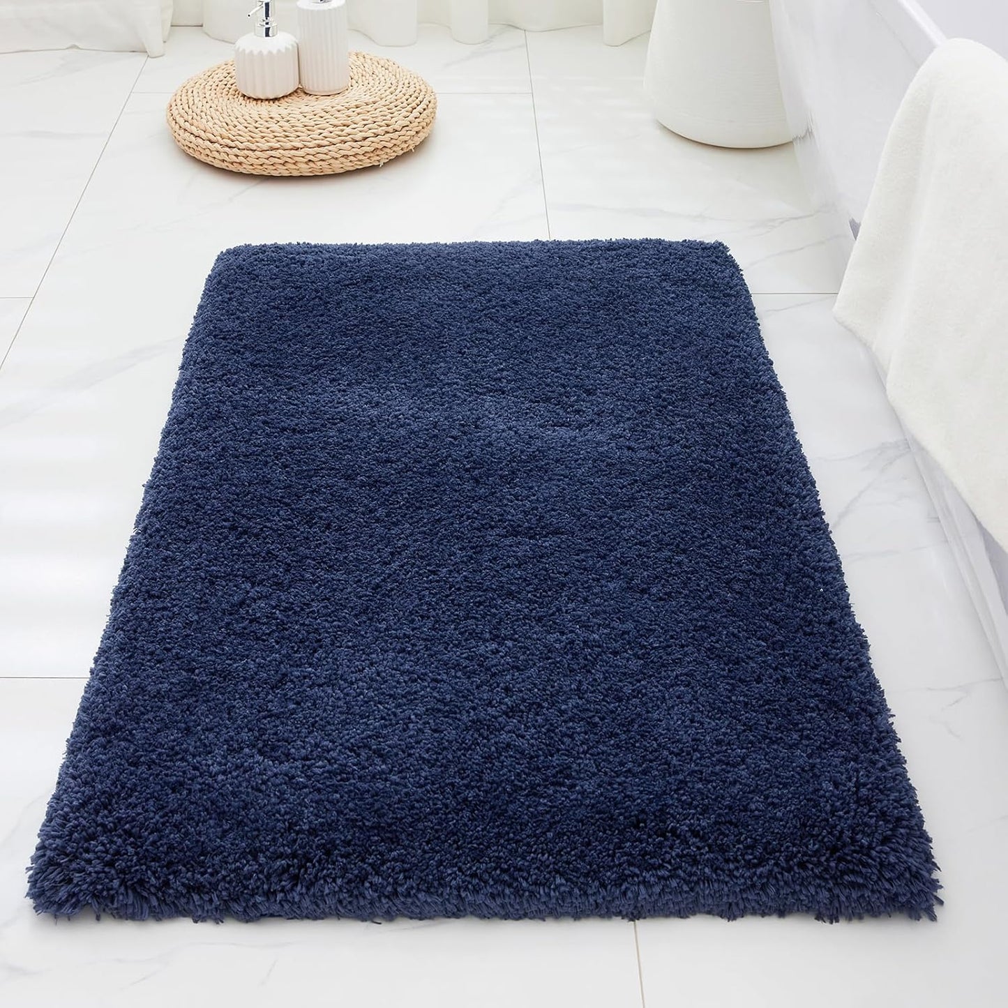 ILANGO Navy Blue Bathroom Rugs 24" × 17" Small Non Slip & Super Absorbent Extra Thick Soft, Washable Bath Mat for Floor, Microfiber Plush Shaggy Bath Rug with Rubber for Bathtub Shower Room Sink