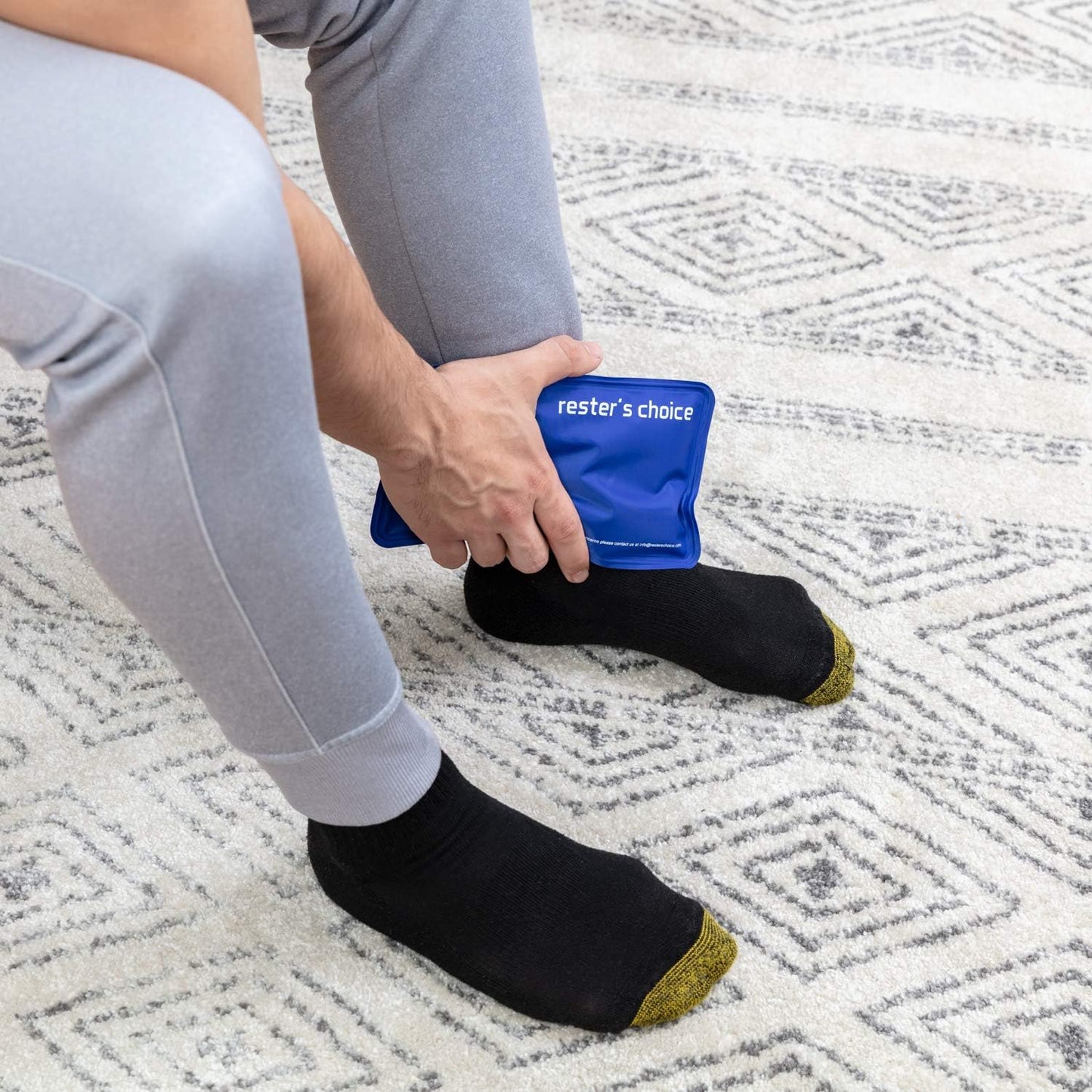 Rester's Choice Gel Cold & Hot Packs (2-Piece Set) Medium 5x10 in. Reusable Warm or Ice Packs for Injuries, Hip, Shoulder, Knee, Back Pain – Hot & Cold Compress for Swelling, Bruises, Surgery