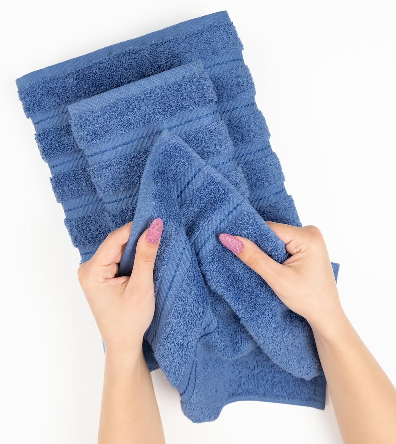 American Soft Linen Premium 3 Piece Towel Set, 1 Bath Towel 1 Hand Towel 1 Washcloth, 600 GSM 100% Cotton Turkish Towels for Bathroom, Electric Blue Towel Set