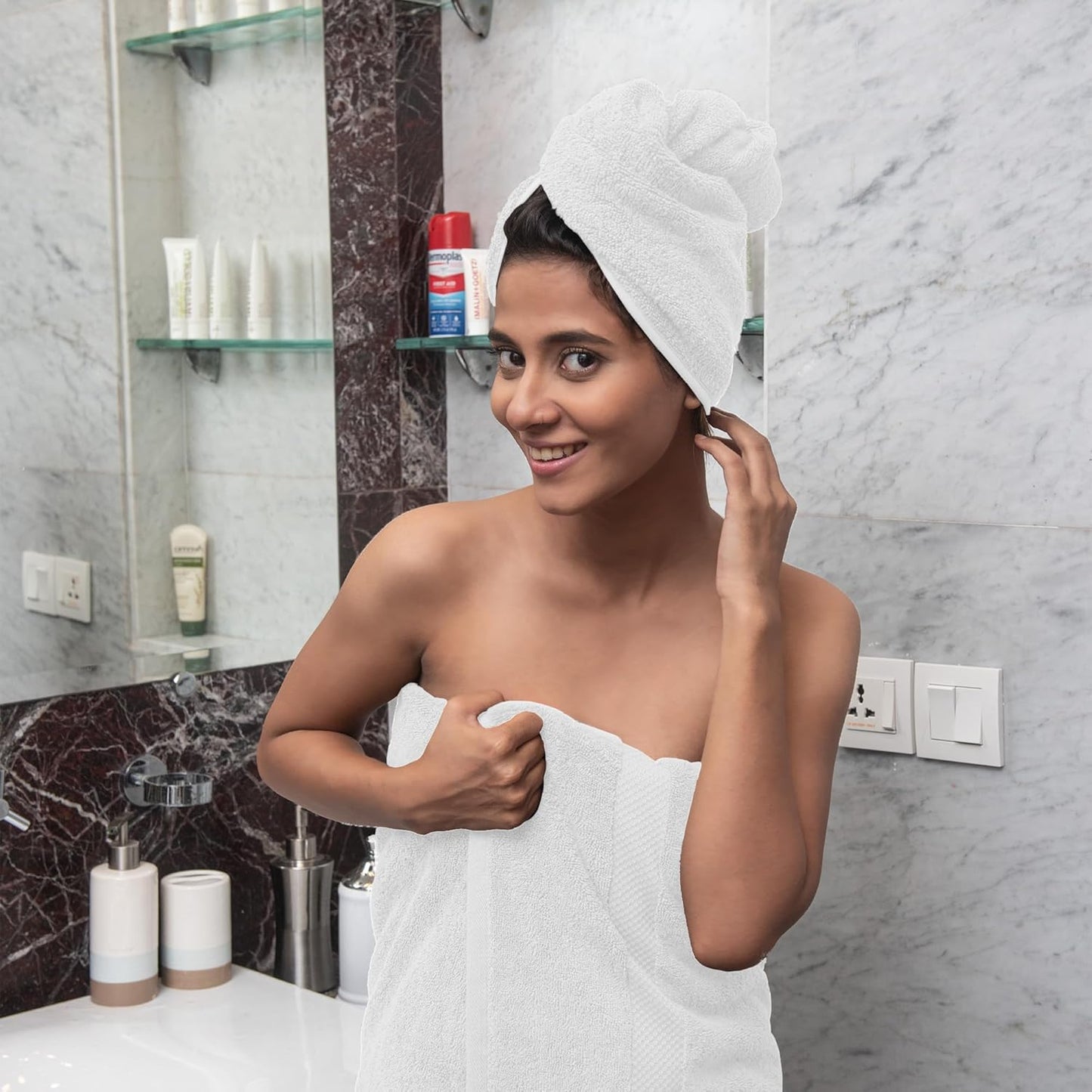 HERCULEAN Bath Sheet 30 x 60 Pack of 4 | 450 GSM Quick Dry and Highly Absorbent | 100% Cotton Terry Towels for Bathroom - Perfect for Shower - Pool and Spa - Luxury Soft Towels - White