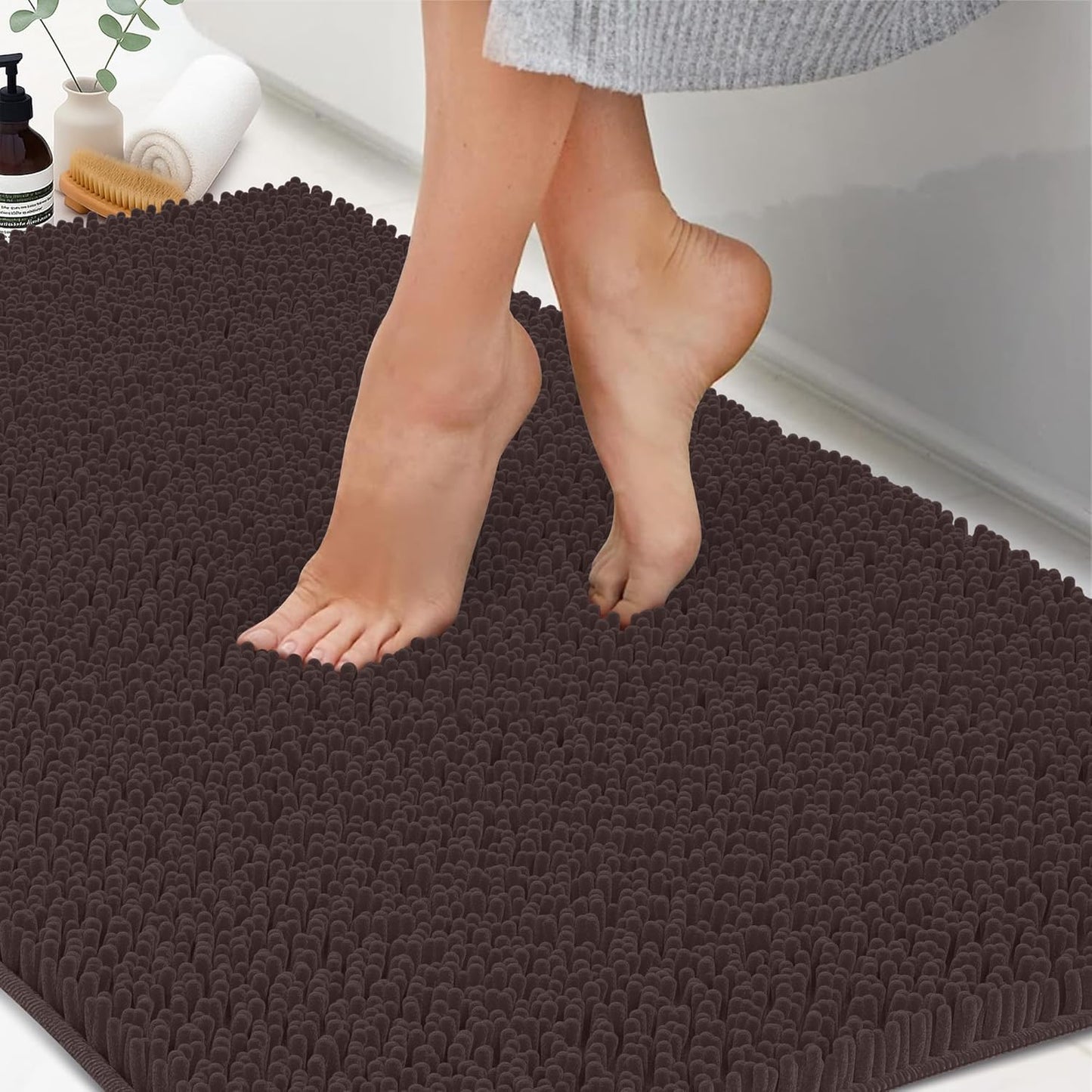 ITSOFT Plush Bathroom Rug 47x21, Absorbent Machine Washable Non Slip Chenille Bath Mats, Quick Dry Bathmat, Bath Rugs for Bath, Shower, Bedroom, or Door Mat, Chocolate Brown