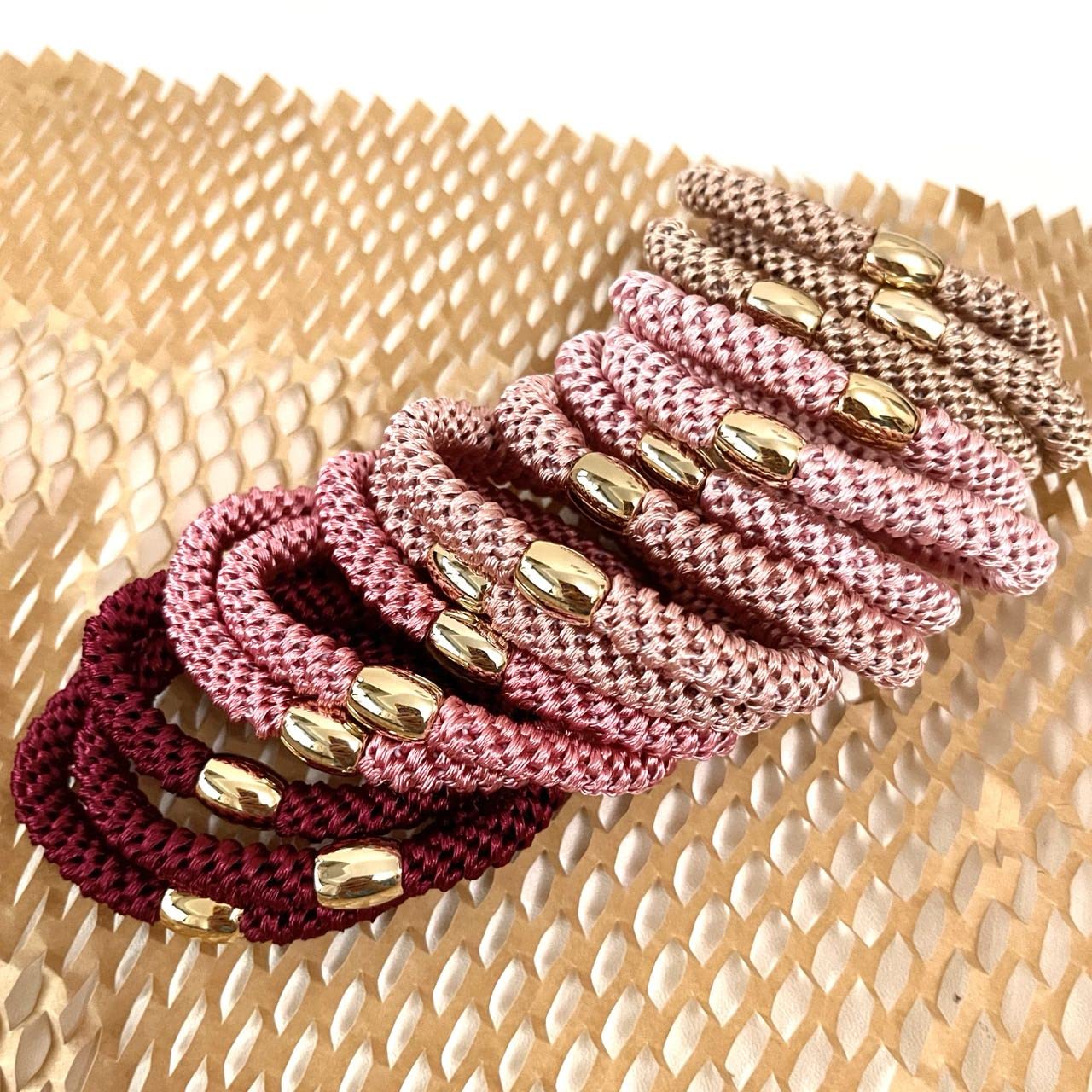 Tanha 15Pcs Hair Tie Bracelet,Hair Ties For Women Men,Ponytail Holders For Thick Hair,Strong Stretchy No Damage No Crease Hair Bands (Pink)