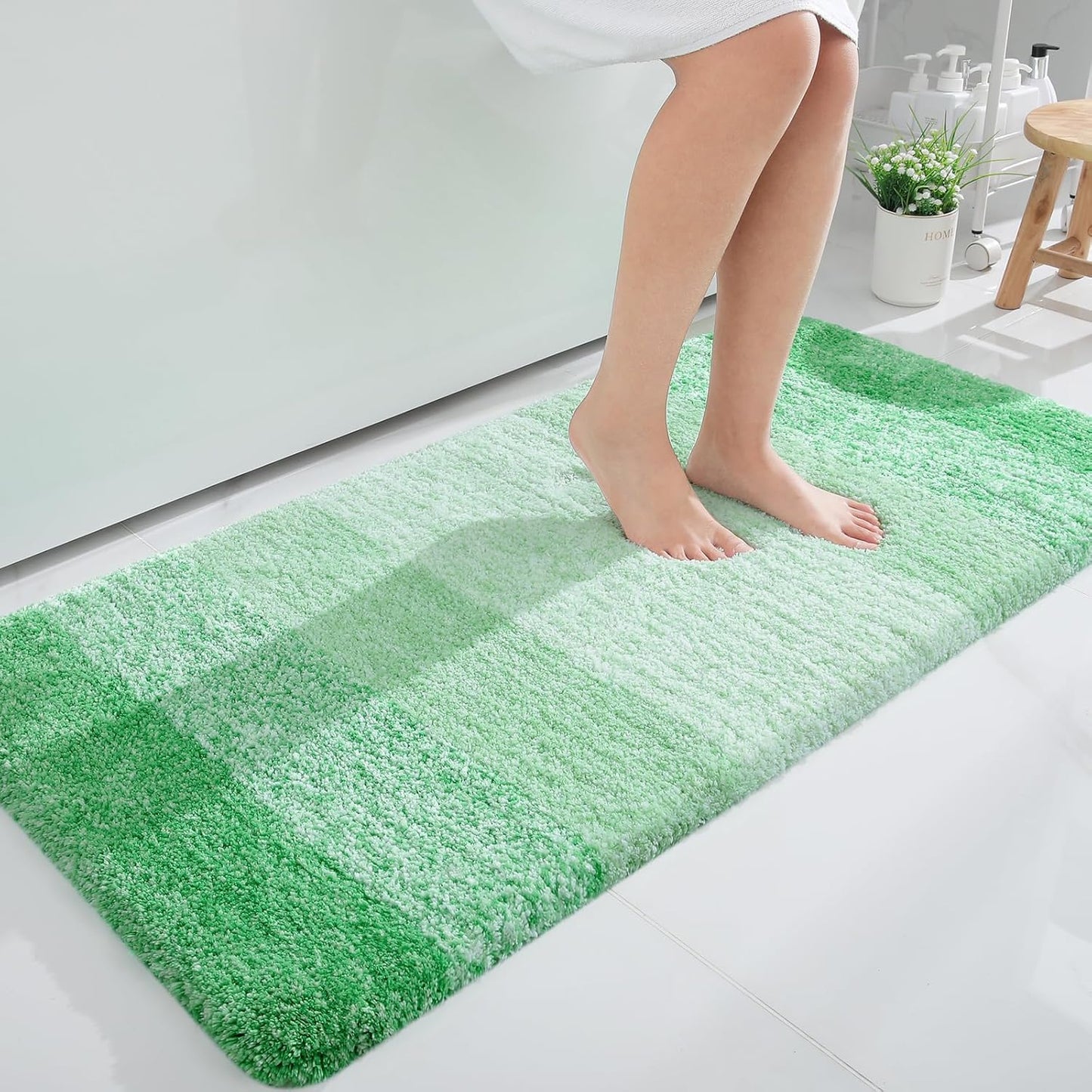 OLANLY Bathroom Runner Rugs 47x24, Extra Soft Absorbent Microfiber Bath Rugs, Rubber Backing, Quick Dry, Machine Washable Bath Mats for Bathroom Floor, Tub and Shower, Home Decor Accessories, Green