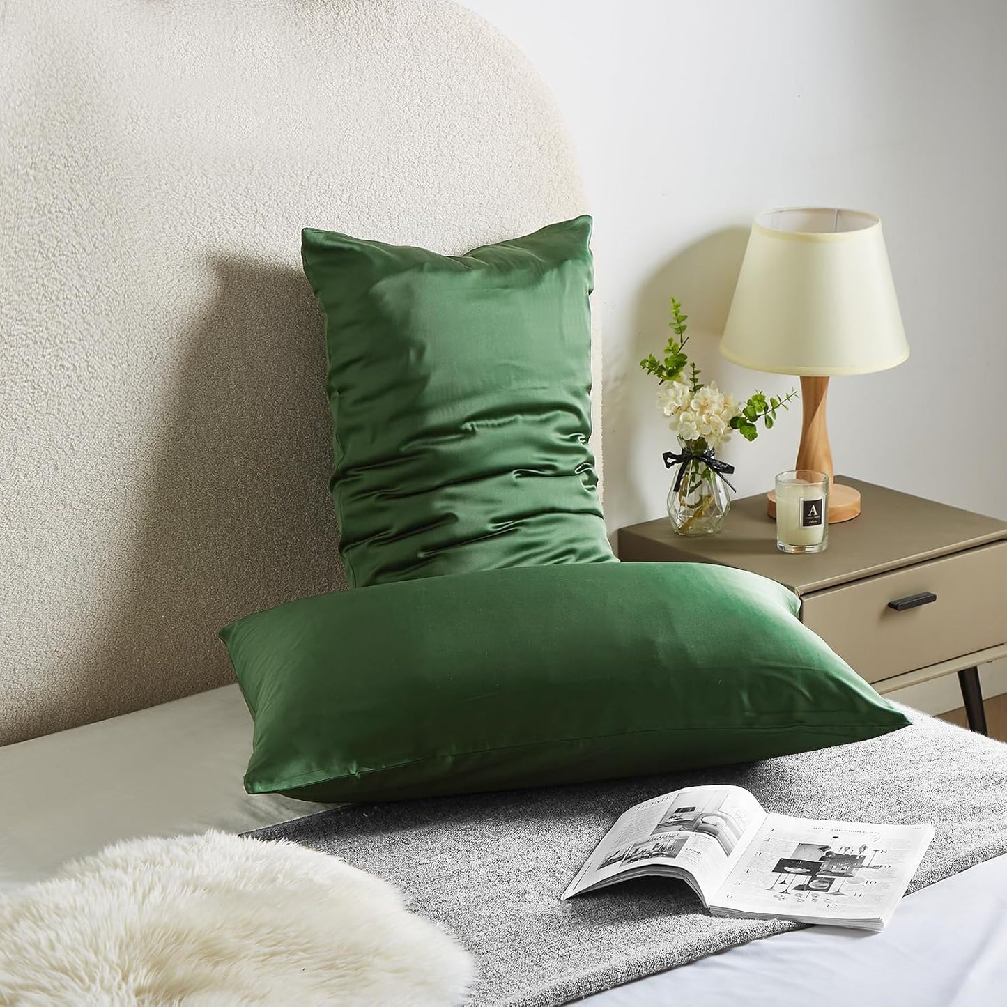 Silk Pillow Cases 2 Pack Mulberry Silk Pillow Cases Soft Breathable Both Sided Natural Silk Pillowcase with Zipper Beauty Sleep Silk Pillow Cases for Gift(Queen,Green)