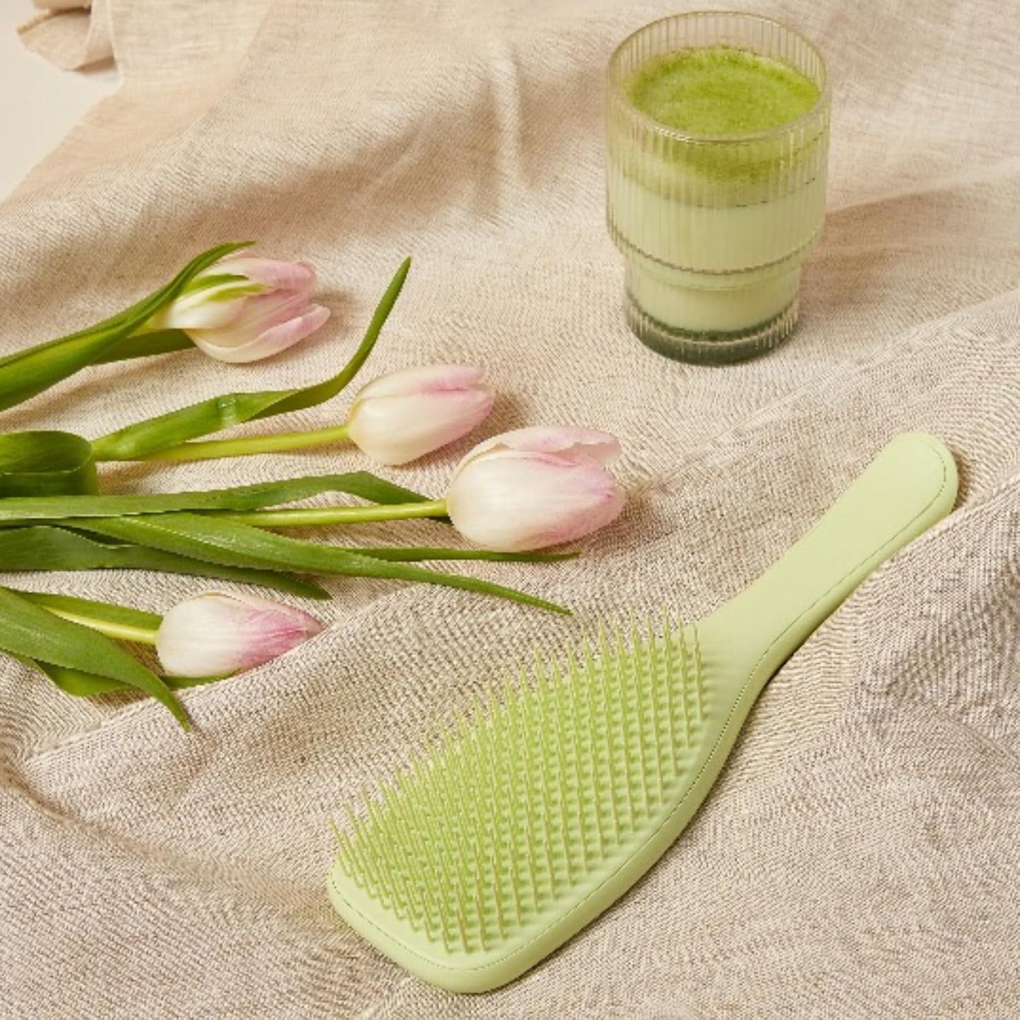 Tangle Teezer Plant-Based Ultimate Detangler Brush, Dry & Wet Hair Brush, Eliminates Knots & Reduces Breakage for Color-Treated, Fine & Fragile Hair Types, Matcha Green